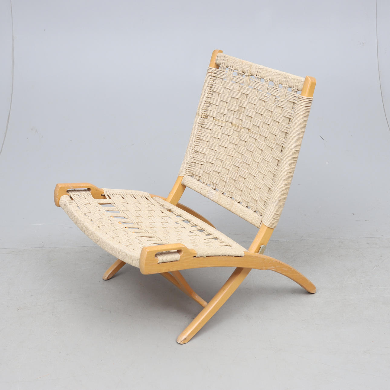 STOL, bog med fletsæde, "klapstol", design Ebert Wels.