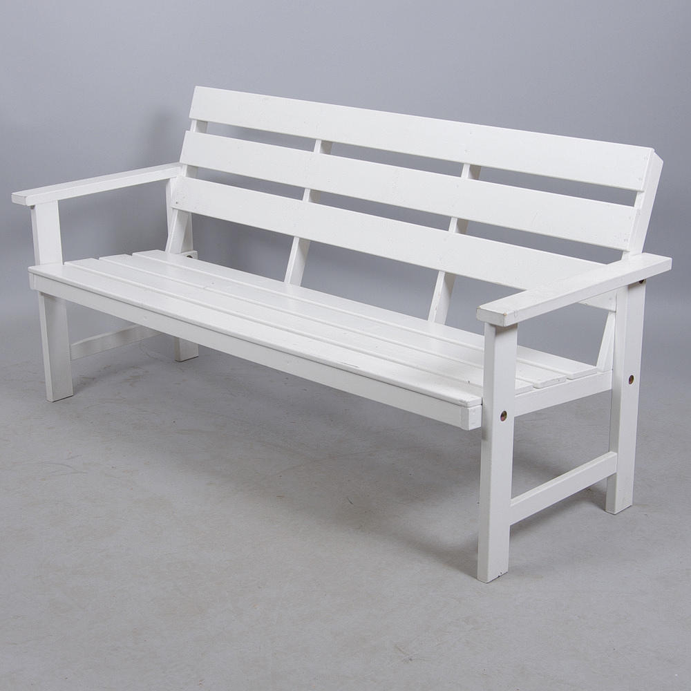 TRÄDGÅRDSSOFFA, vitmålat trä, Hillerstorp.