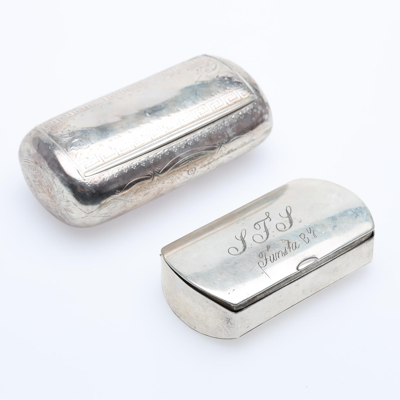 SNUSDOSOR, 2 stycken, silver, 1800-tal.