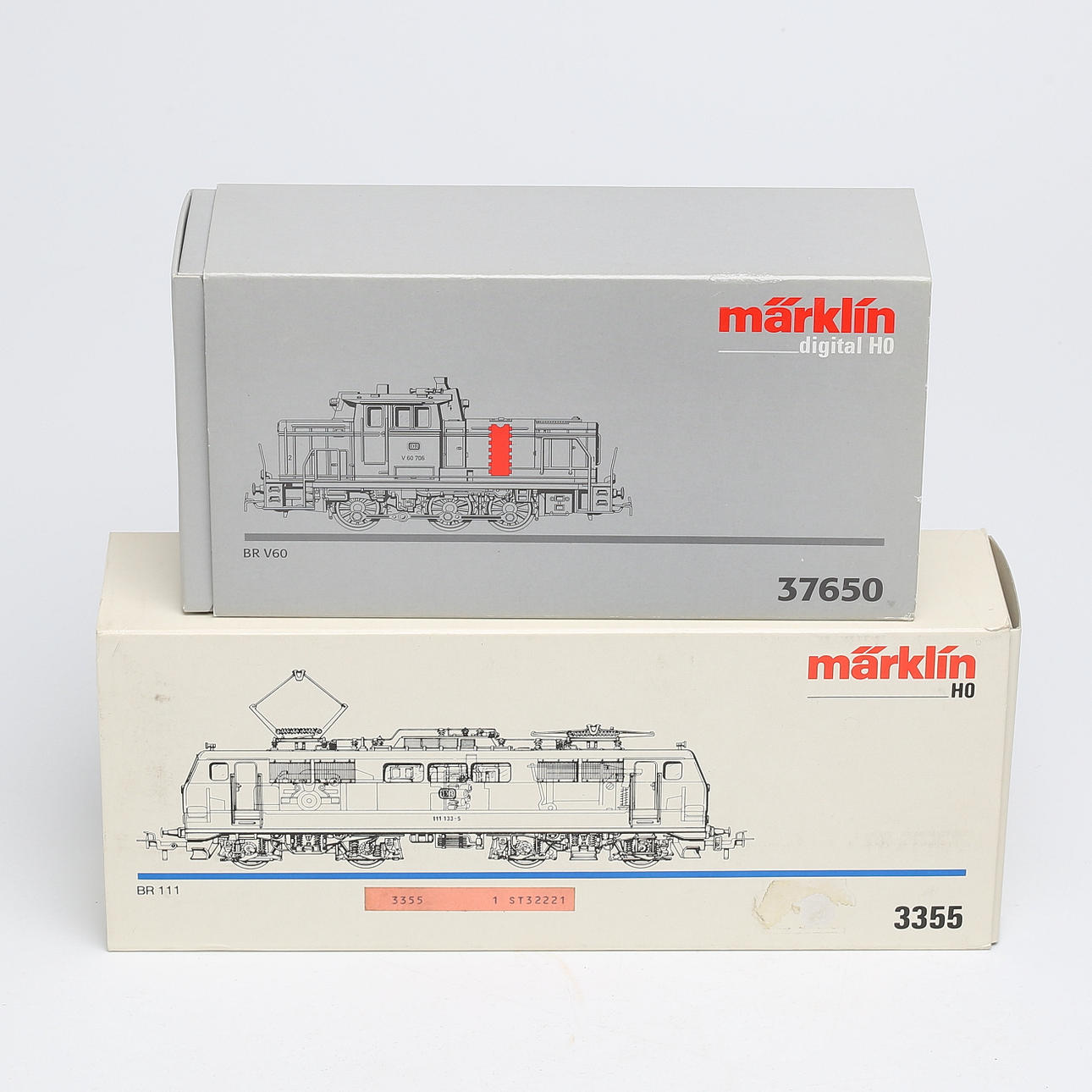 MÄRKLIN 3355 and 37650 2 locomotives, instructions, original packaging.
