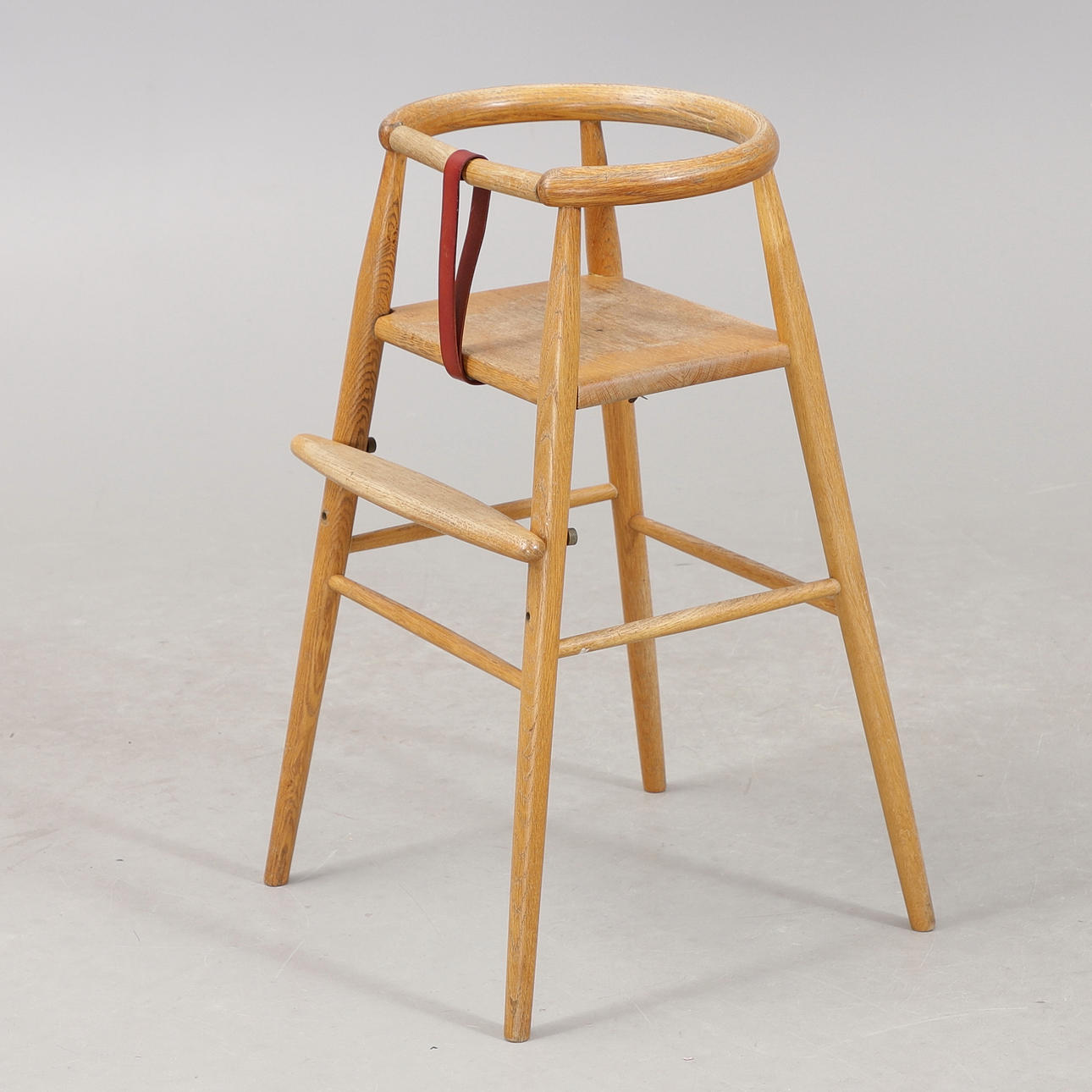 NANNA DITZEL. Barnstol, ek, Danmark,1950/60-tal.