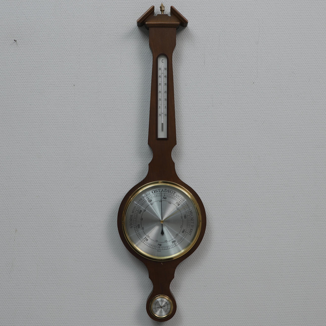 WETTERSTATION, Holz, Jugend.