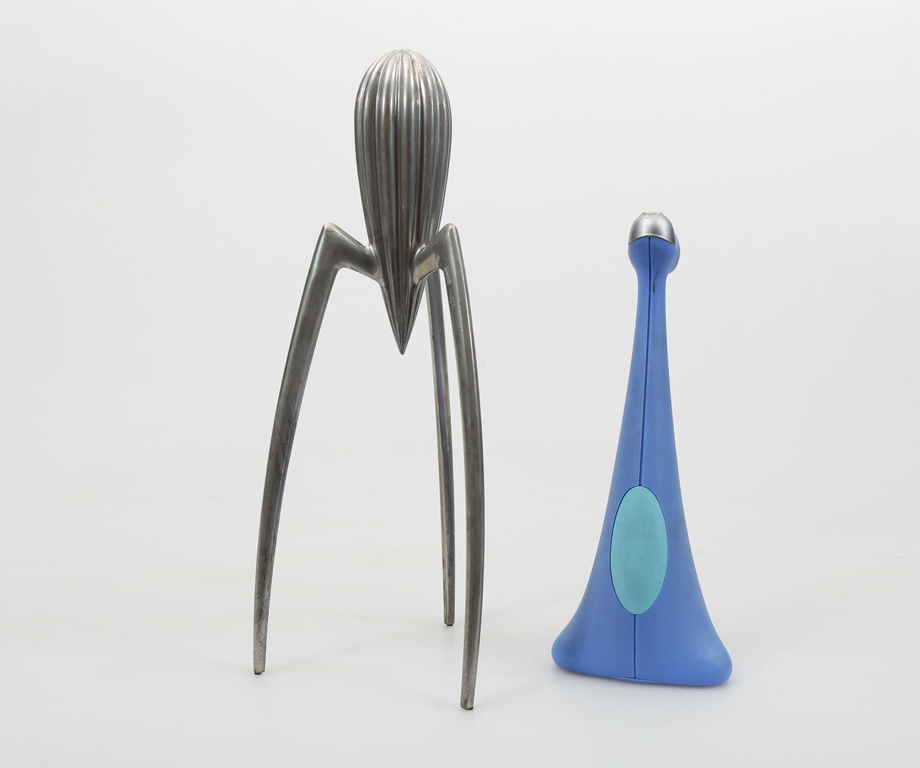 ALESSI, citruspress och bordständare, 1900-2000-tal.