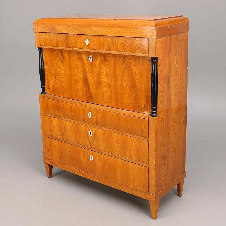 CHIFFONJÉ, Karl Johan, 1800-talets mitt.