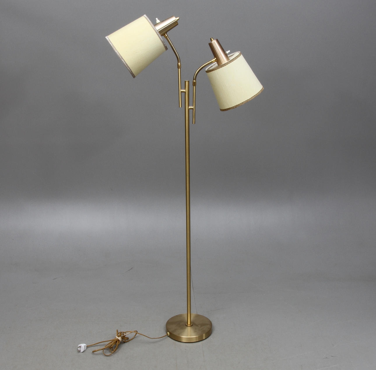 GOLVLAMPA, AH Tibro, 1900-tal.