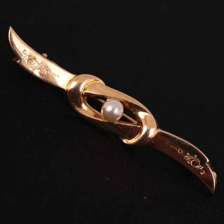 BROSCH, guld 18K, med pärla, 1,9 gram.