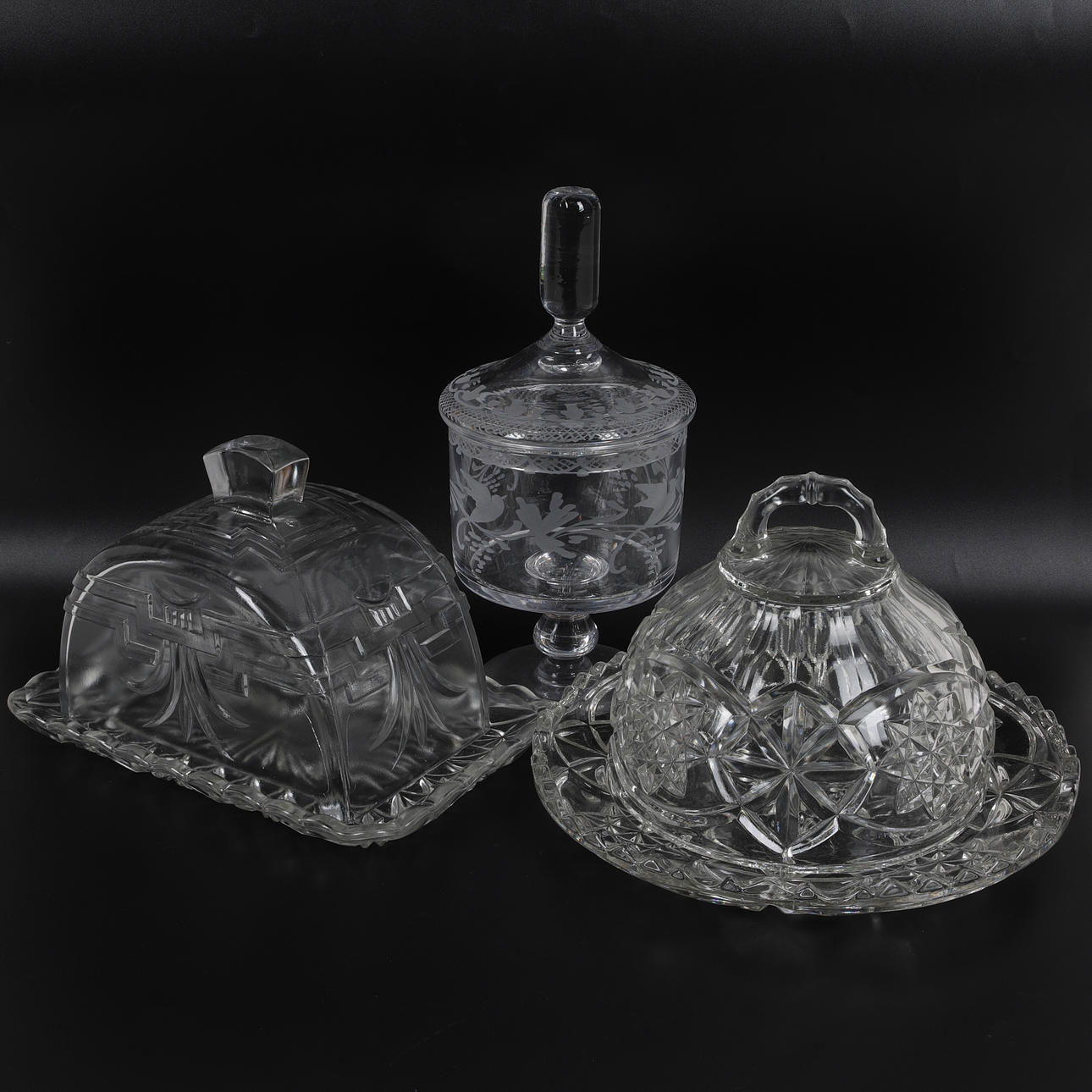 OSTKUPOR & BONBONJÄR, 3 delar, glas.
