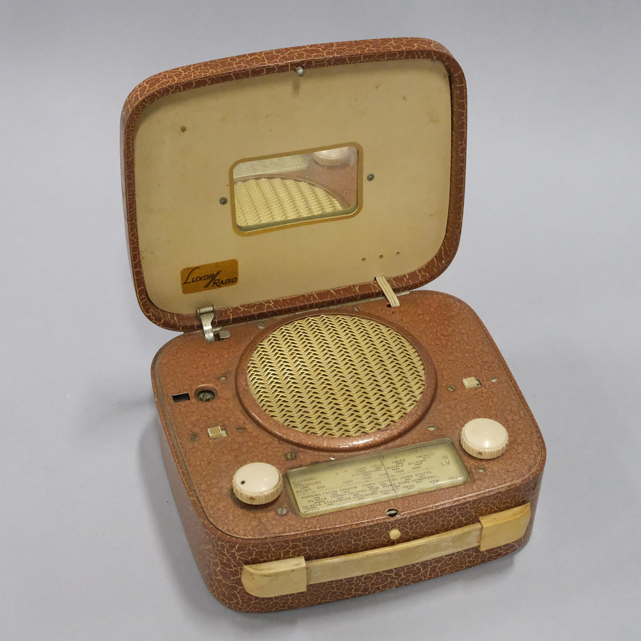 LUXOR RADIO, 1950 TAL.