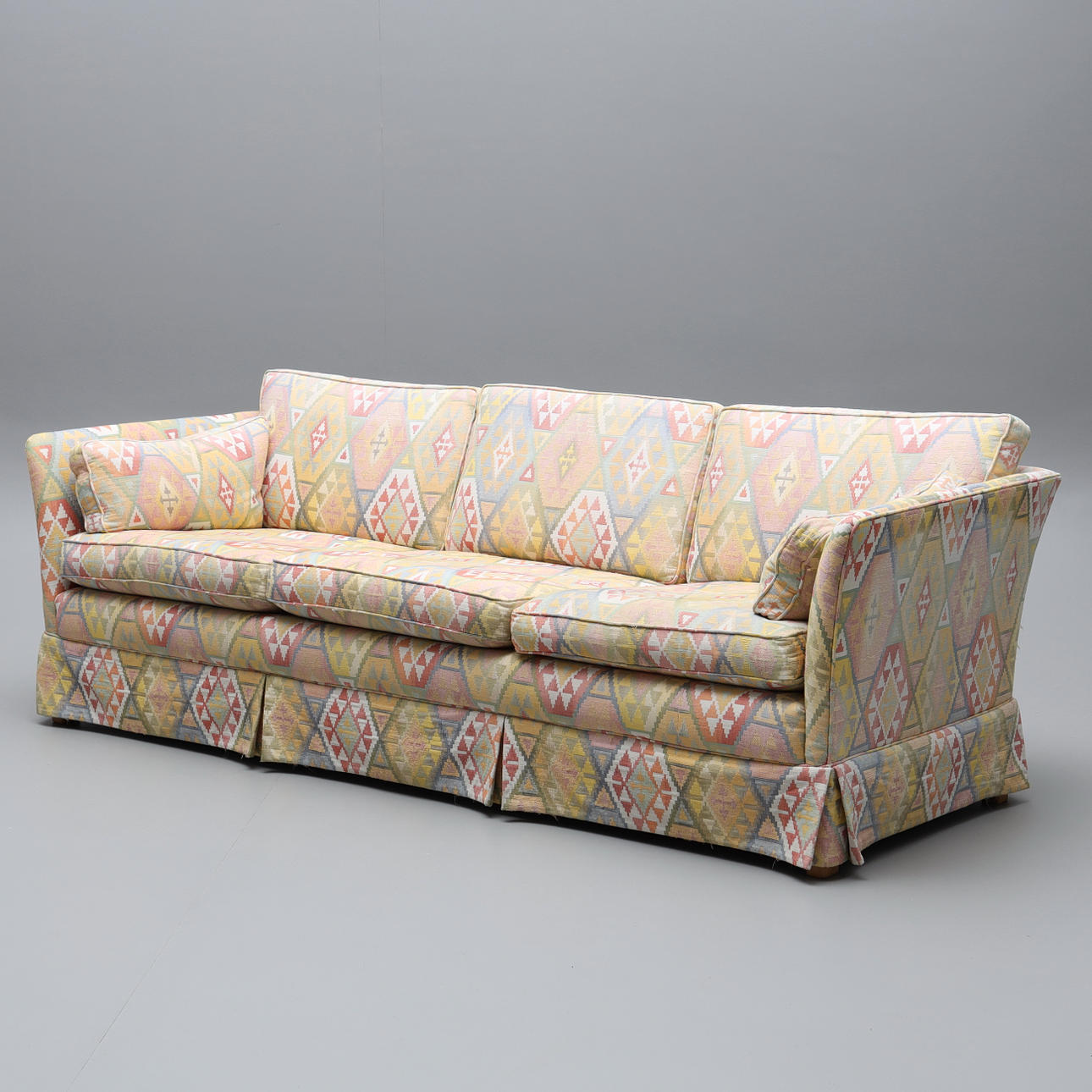 ARNE NORELL. Soffa, "Cromwell", märkt Norell, -90 tal.