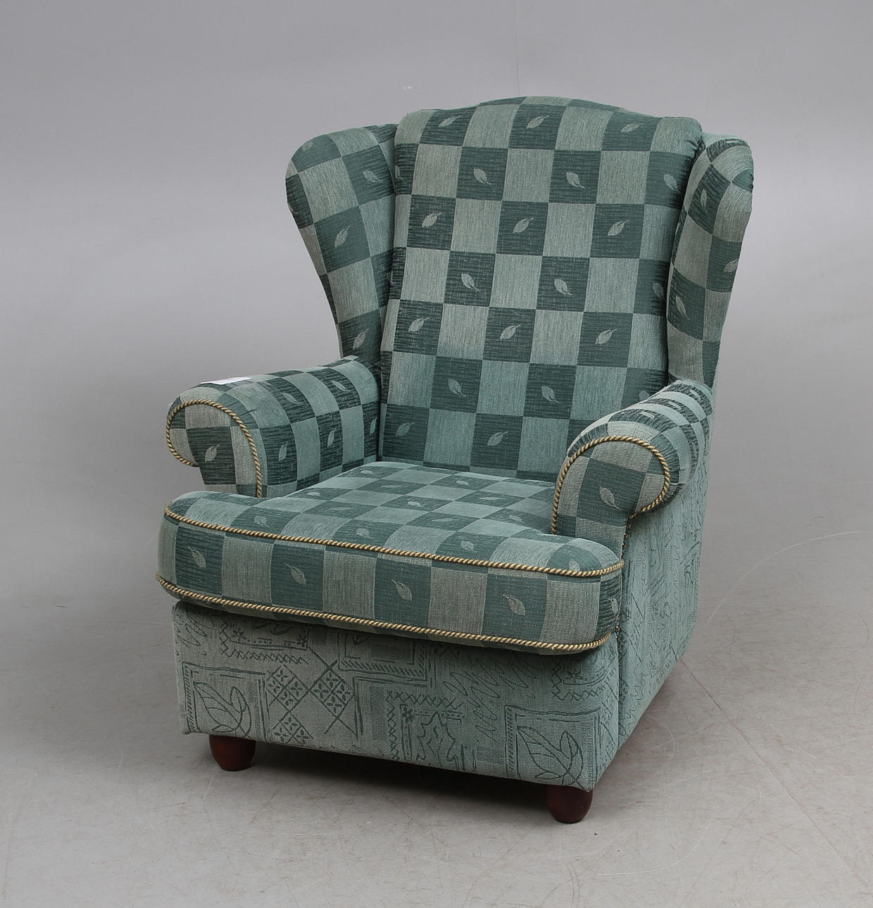 ÖRONLAPPSFÅTÖLJ, 1900-tal.