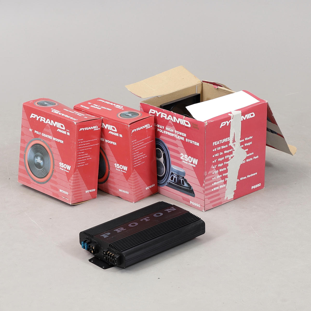 CAR STEREO SYSTEM, several parts, Pyramid/Proton.