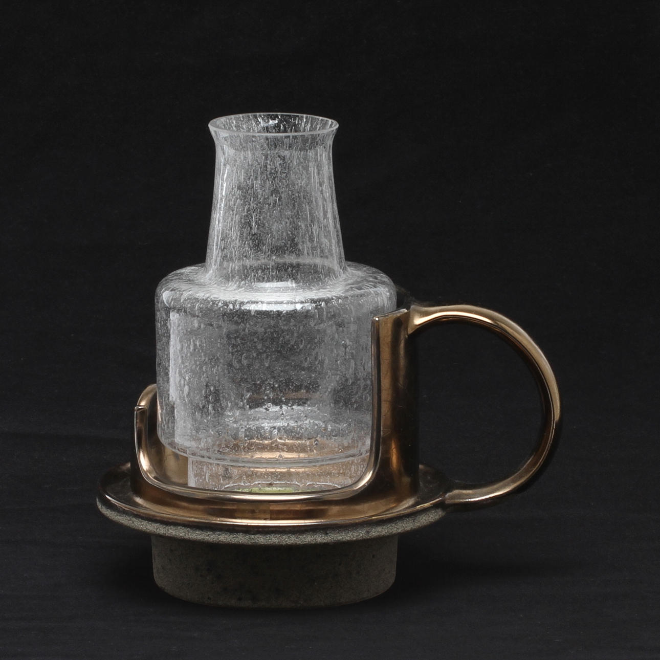 LJUSLYKTA, keramik med glaskupa, Thomas Hellström, Nittsjö.