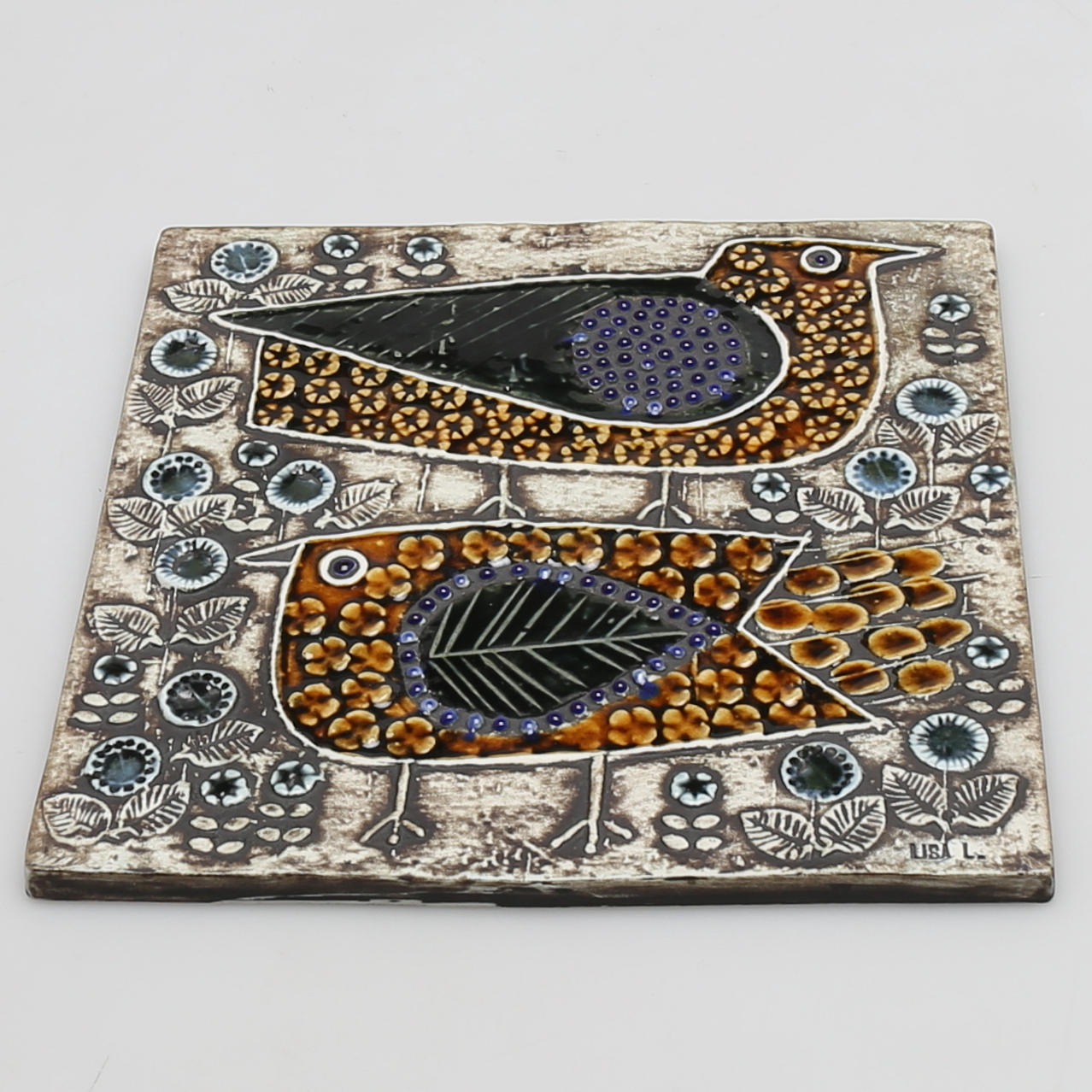 VÄGGPLAKETT i stengods, ur serien "Unik", Lisa Larson, signerad.