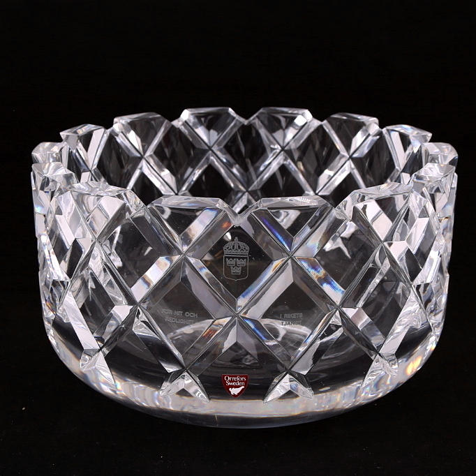 GUNNAR CYRÉN. Kristallskål, Orrefors, graverad.