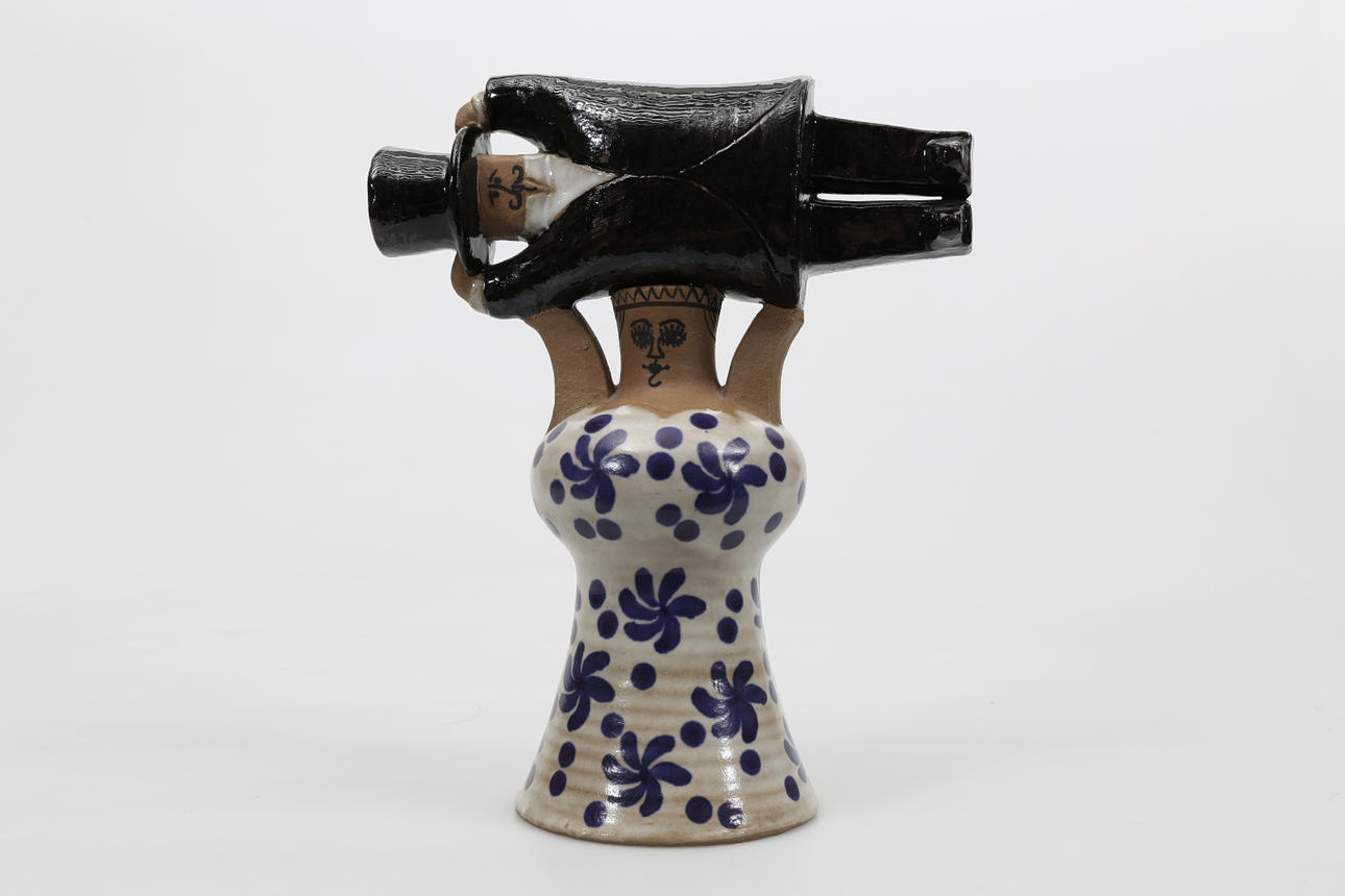 LISA LARSON. Figurin,stengods, "Samhällsdebatten", Gustavsberg, signerad L L.