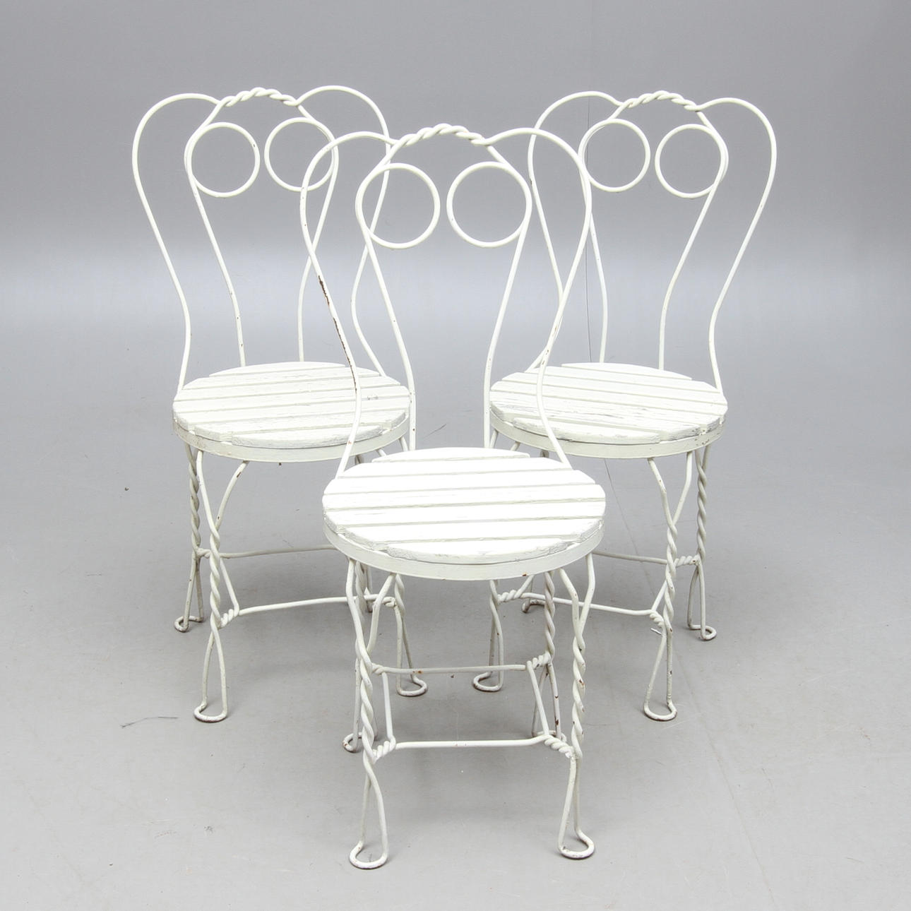 TRÄDGÅRDSSTOLAR, 3 st, smide, 1900-talets första hälft.