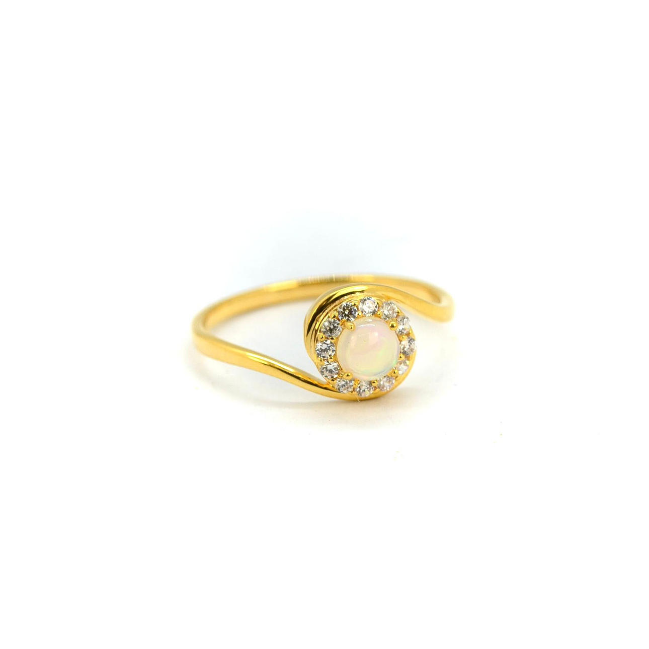 GULD PÅ SILVER OPAL RING.