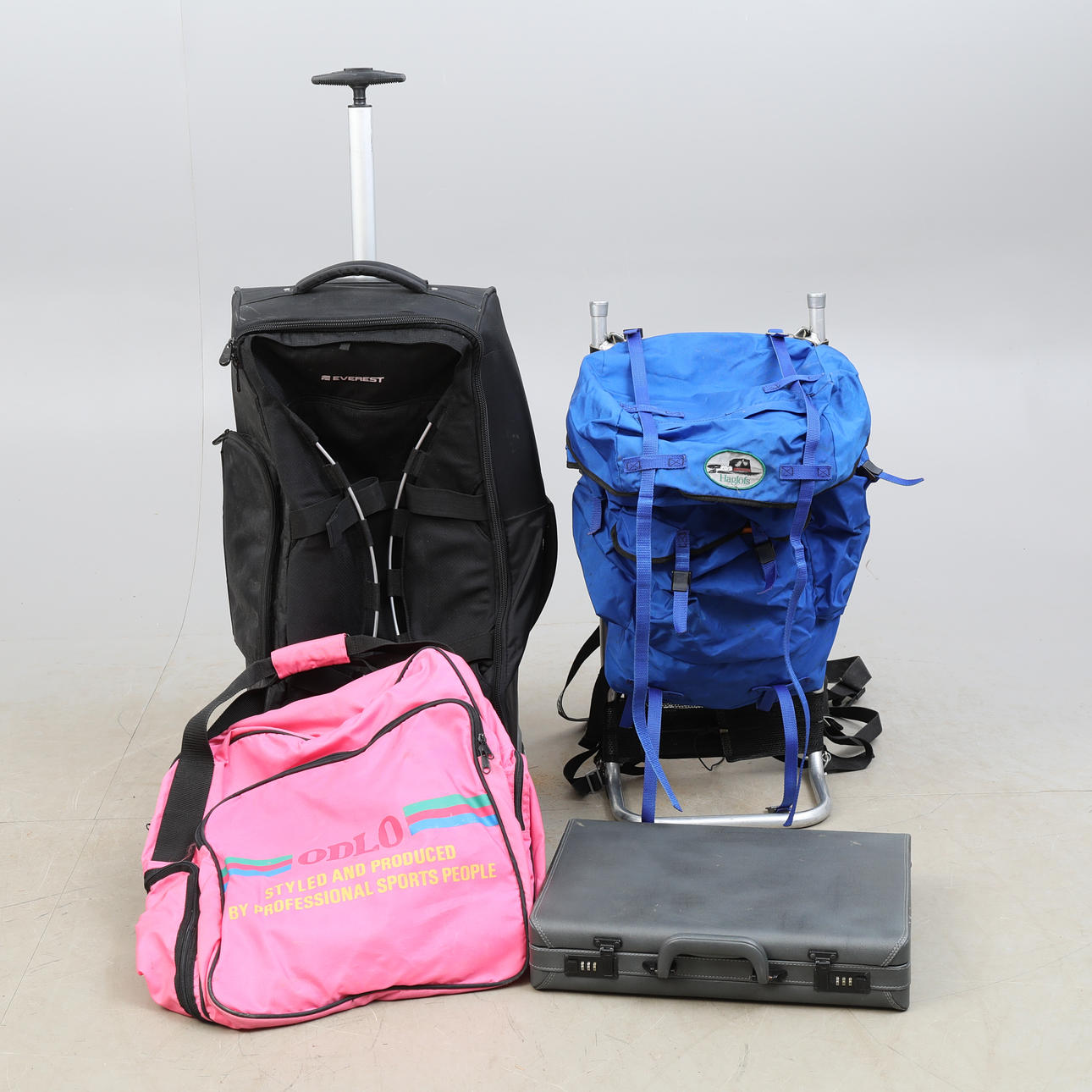 PARTI RYGGSÄCKAR,BL.A HAGLÖFS samt väskor.