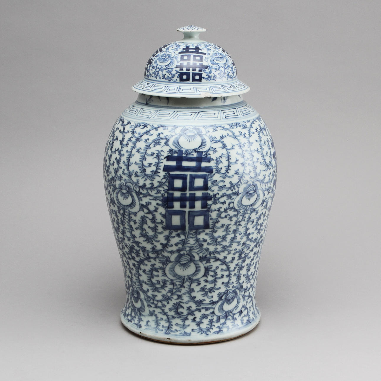 LOCKURNA, porslin, Kina, 1800-tal.