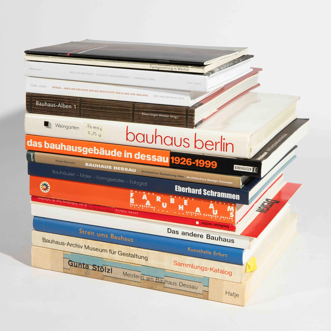 15 books Bauhaus (30-185).