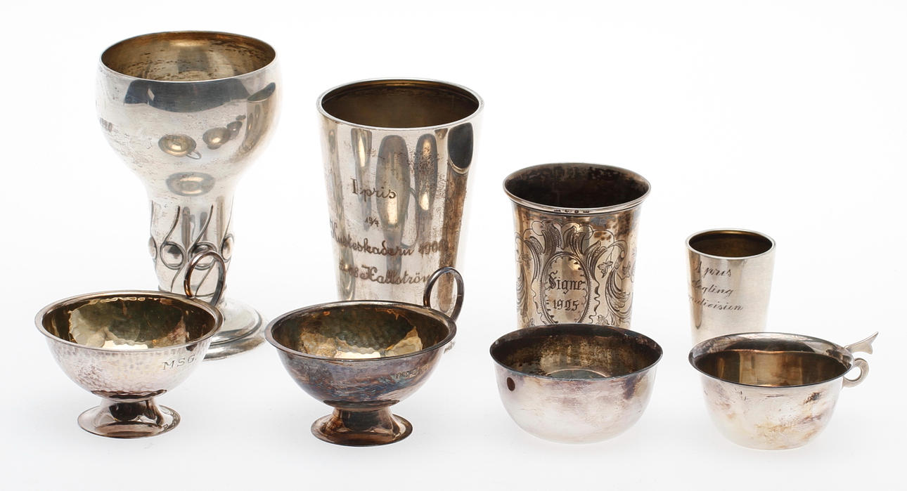 SILVERFÖREMÅL, 8 delar, vikt 375,3 gram.