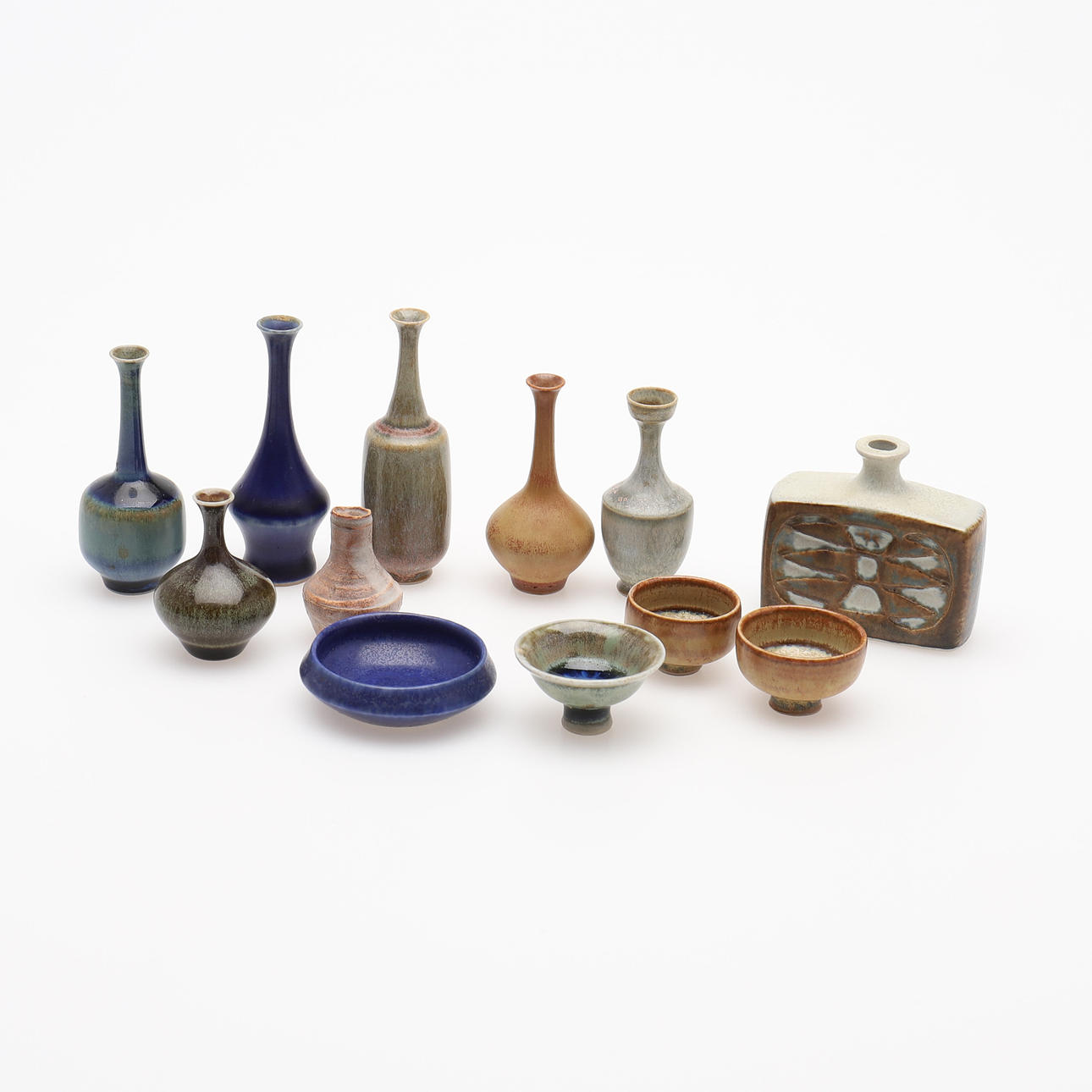 JOHN ANDERSSON SAMT CARL-HARRY STÅLHANE. STONEWARE MINIATURES, 12 PCS, HÖGANÄS, RÖRSTRAND.