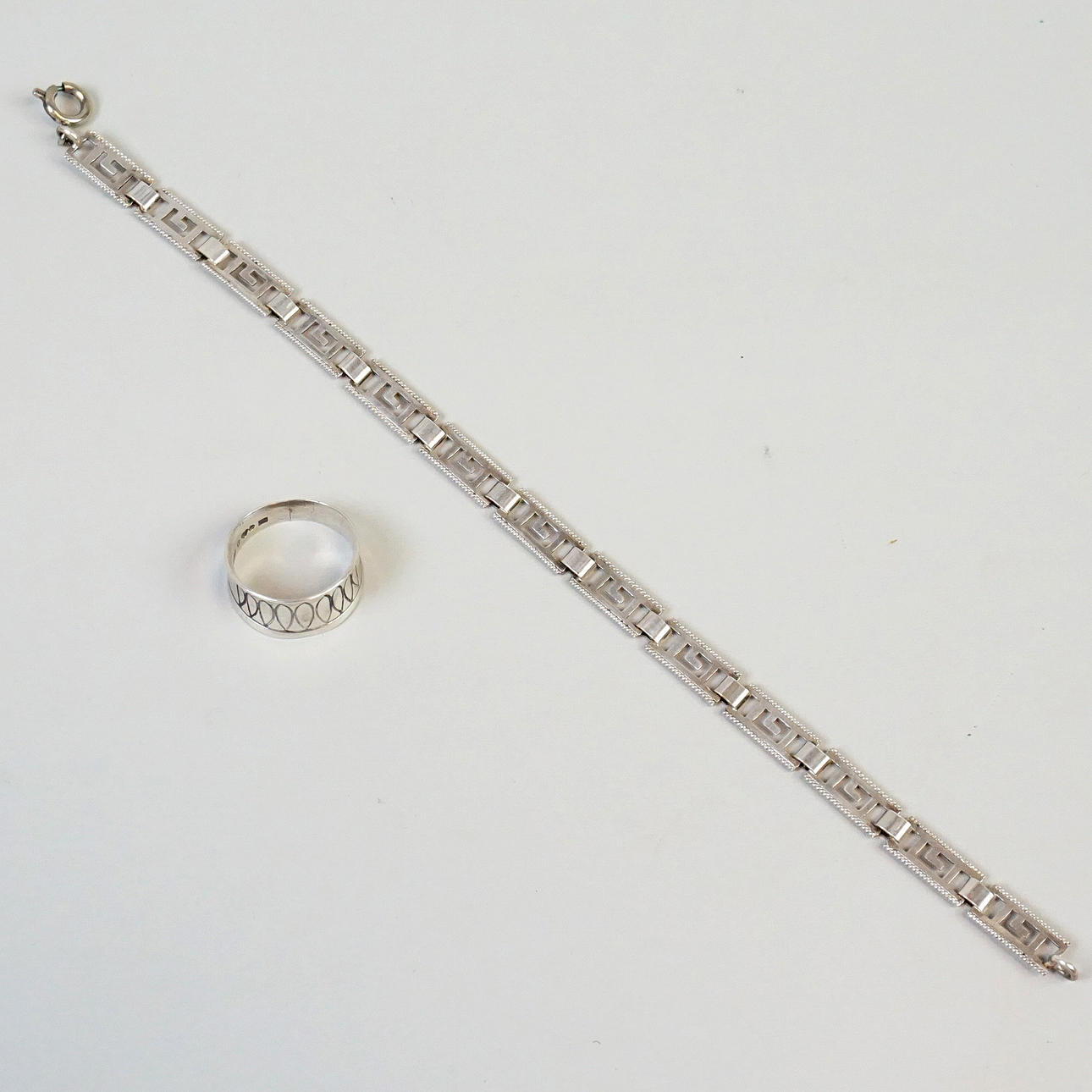 ARMBAND samt RING, Alton, silver.