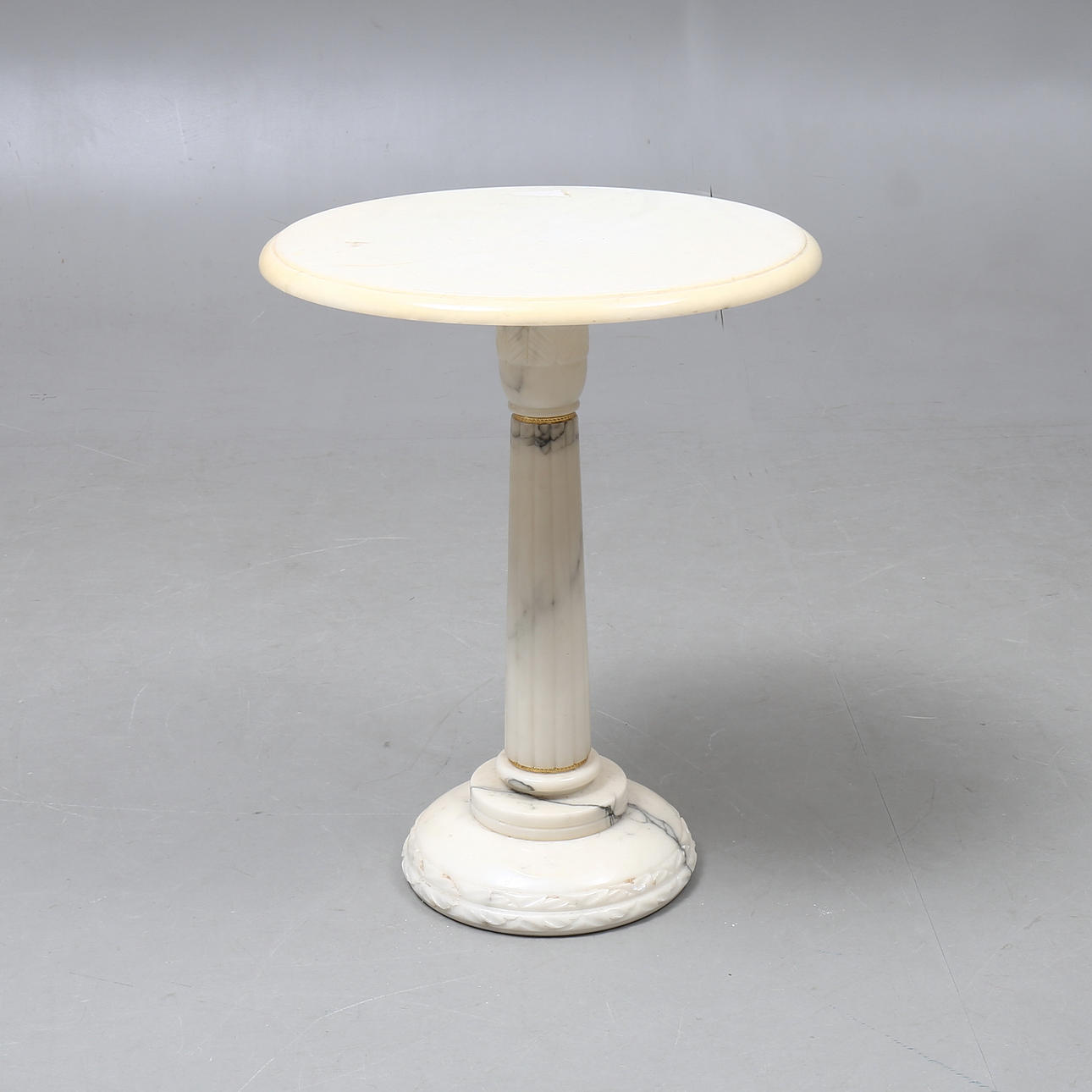 SIDE TABLE, alabaster, 20th century.