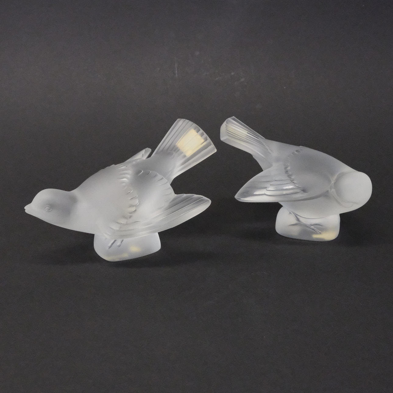 LALIQUE, TWO GLASS BIRDS, SIGNED.