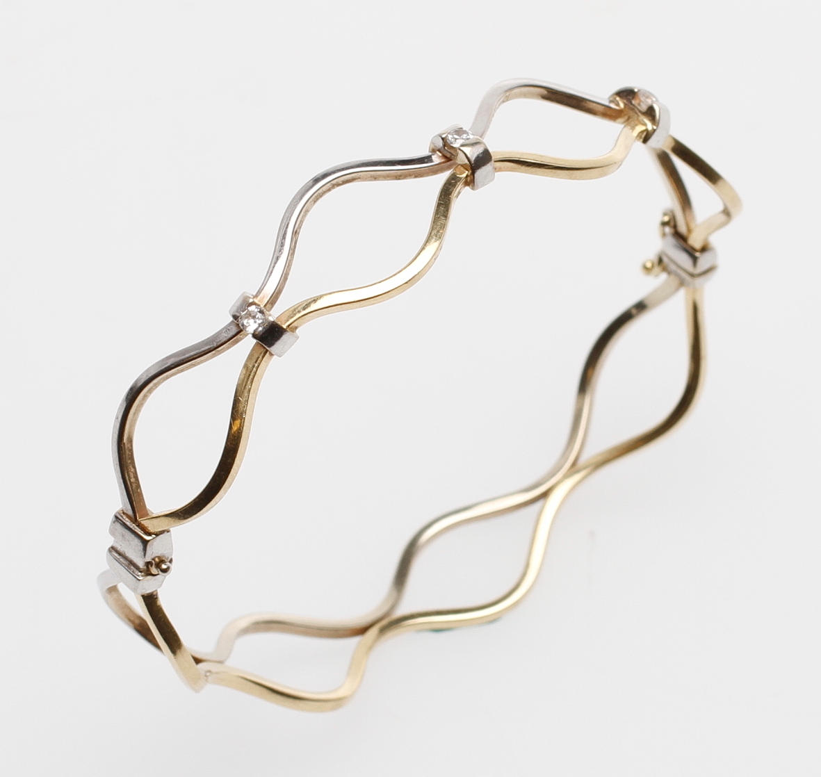 ARMBAND, 14k guld, vikt ca 8 gram.