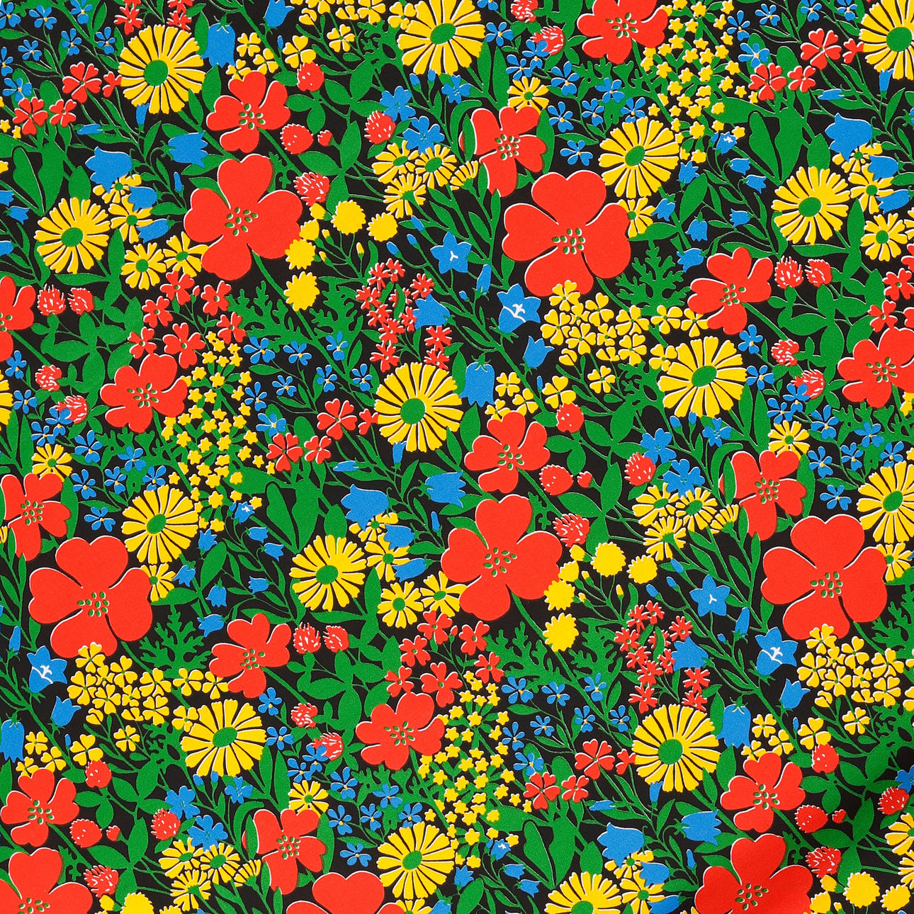 TEXTIL, NK Designgrupp, ca 127 x 400 cm.