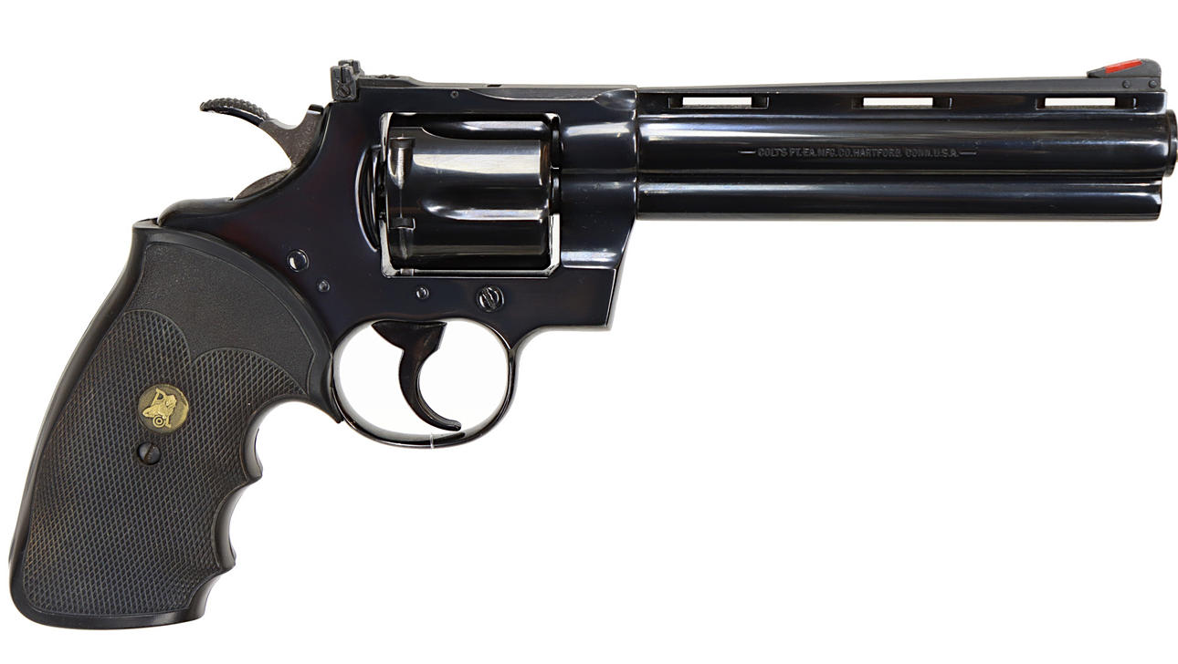 REVOLVER, Doble Acción, marca Colt, modelo Python, calibre .357 Magnum, número de serie T61300, número de serie SE2934240.