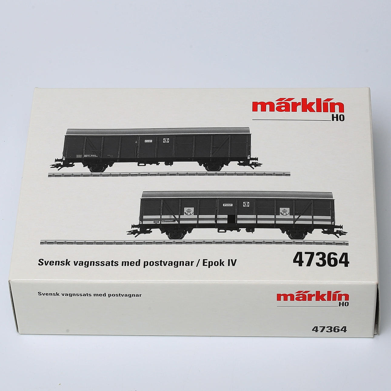 MÄRKLIN 47364 2 postal wagons, original packaging.
