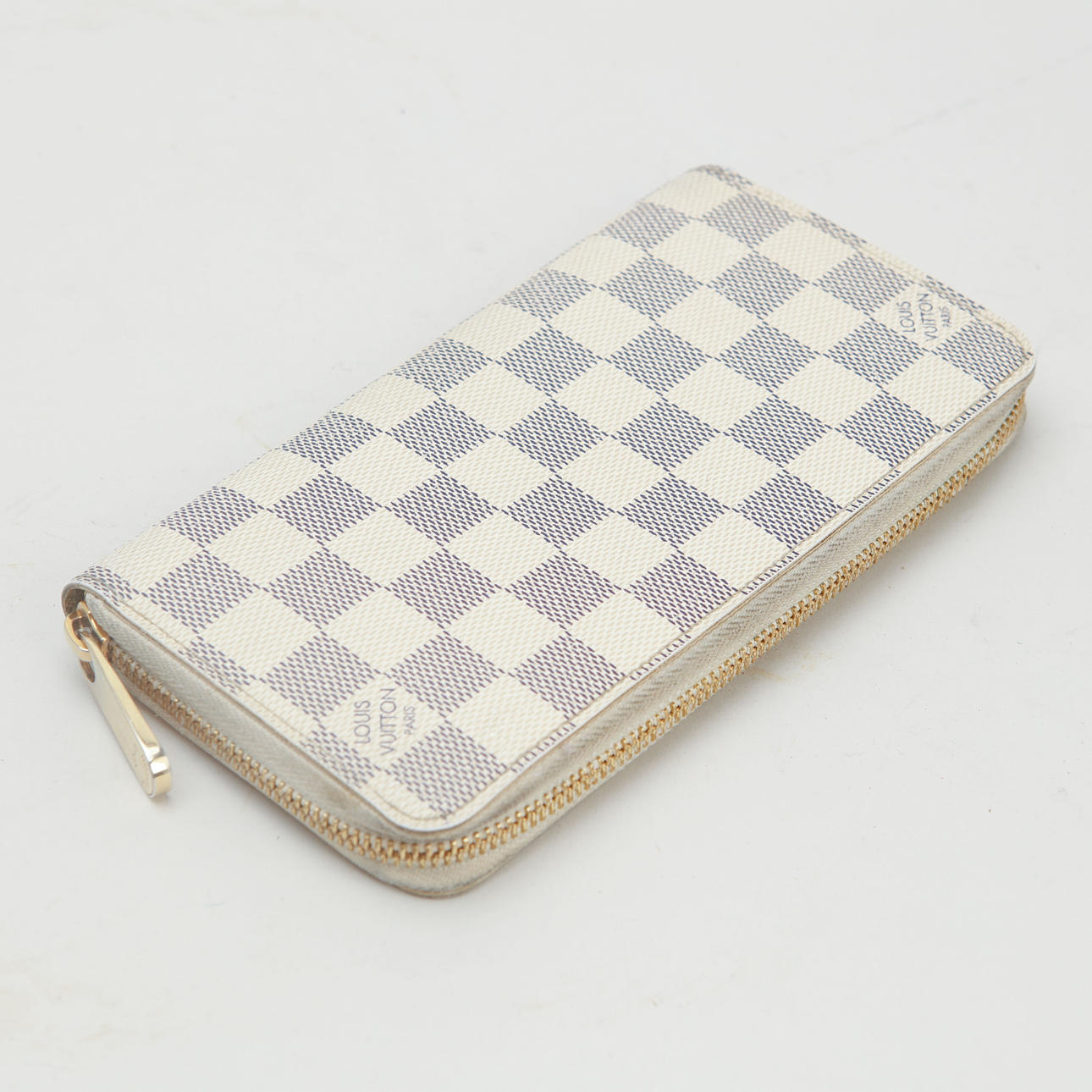 PLÅNBOK, Louis Vuitton.