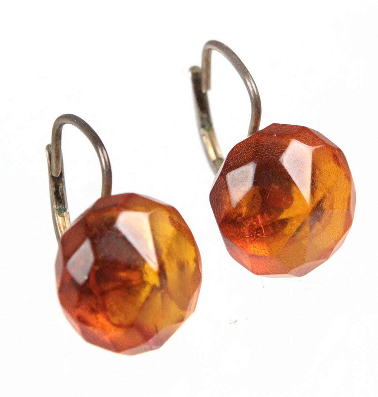 ANTIKKE RAV ØRERINGE, SØLV.