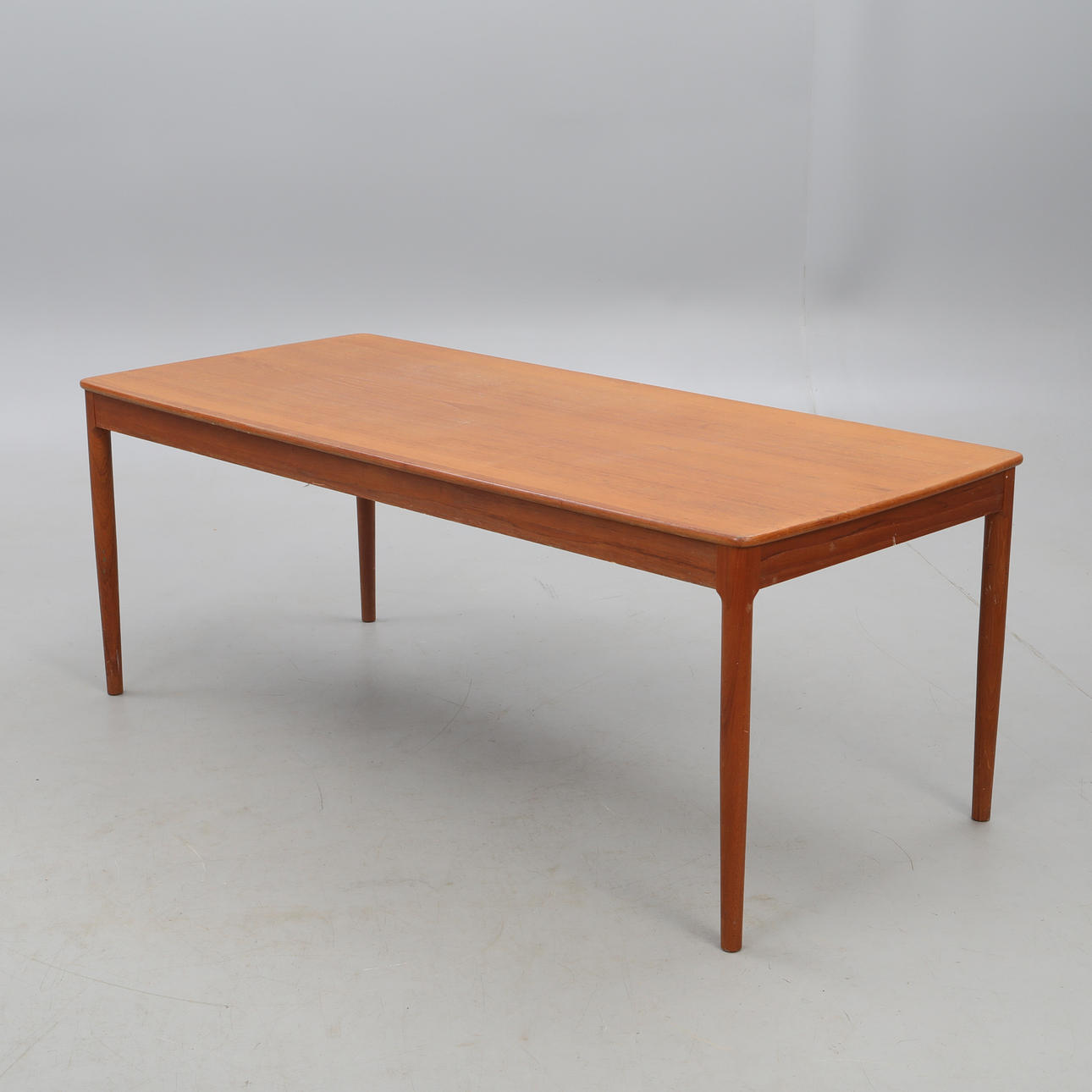 INGVAR NORDSTRÖM. COFFEE TABLE, marked Sefle Möbelfabrik.