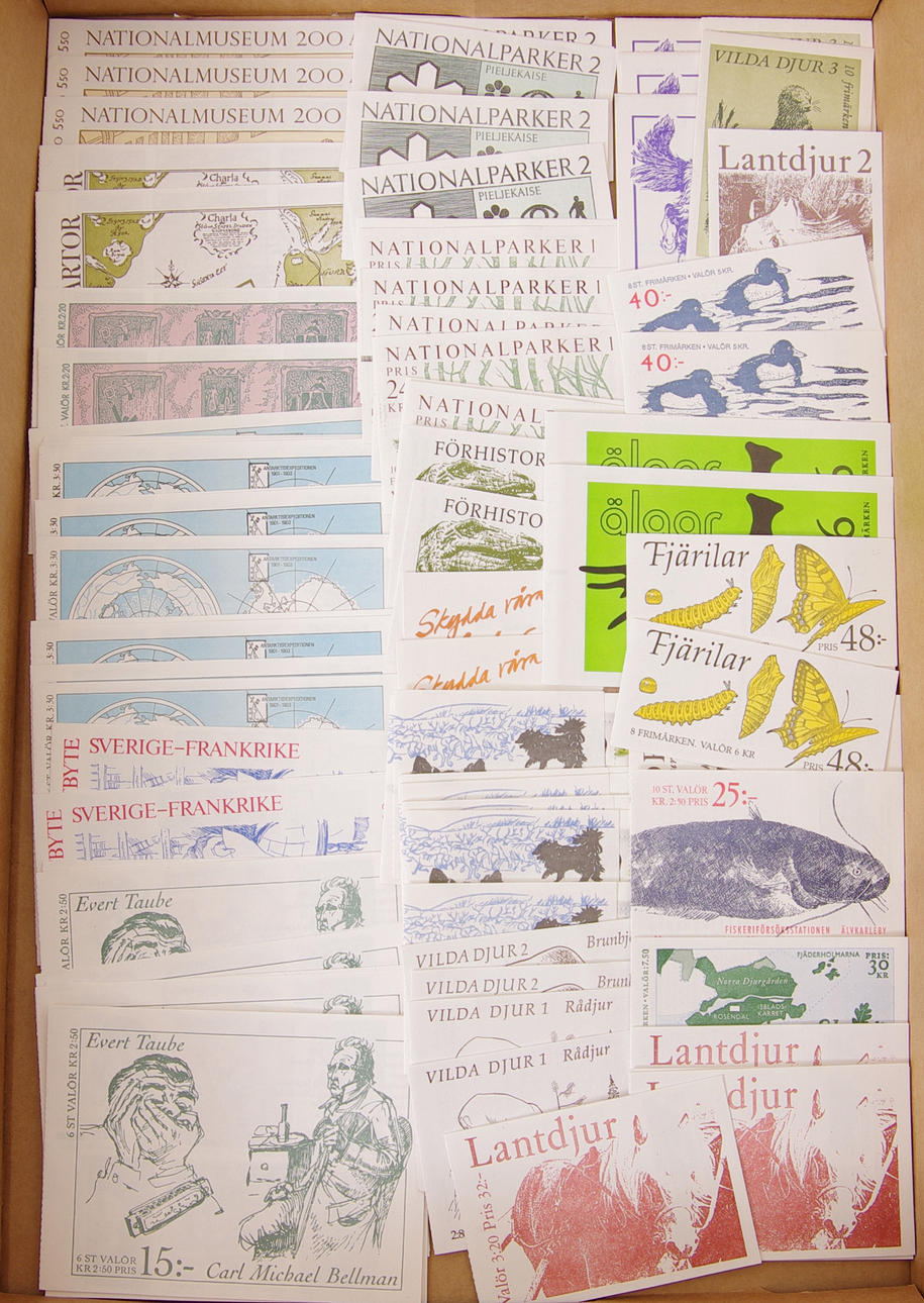 FRIMÄRKSHÄFTEN, nominellt värde ca 2000 kr.