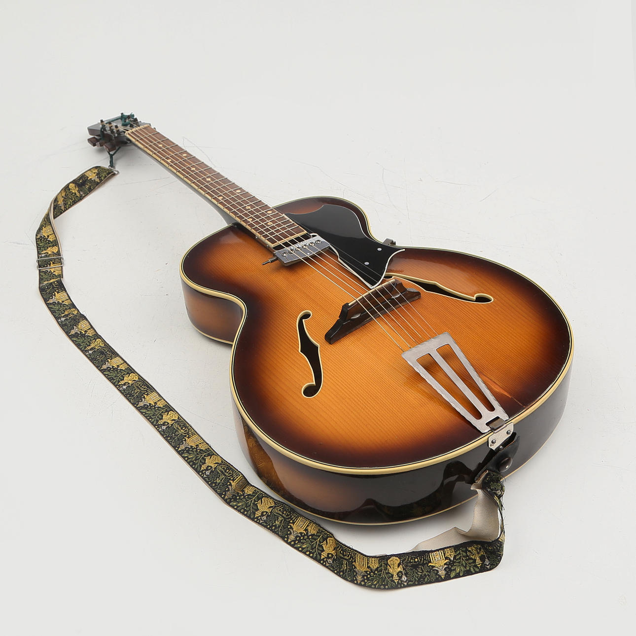 GUITAR, acoustic, Otwin Harmony.