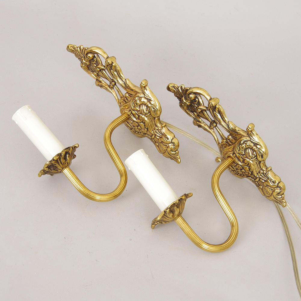 VÄGGLAMPETTER, 1 par mässing.