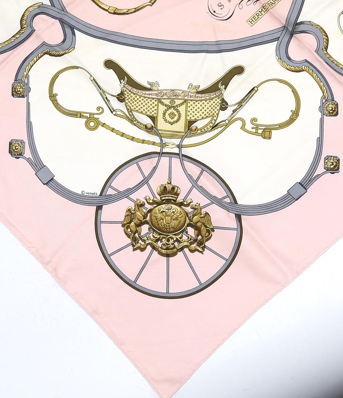 Hermes sidenhalsduk.