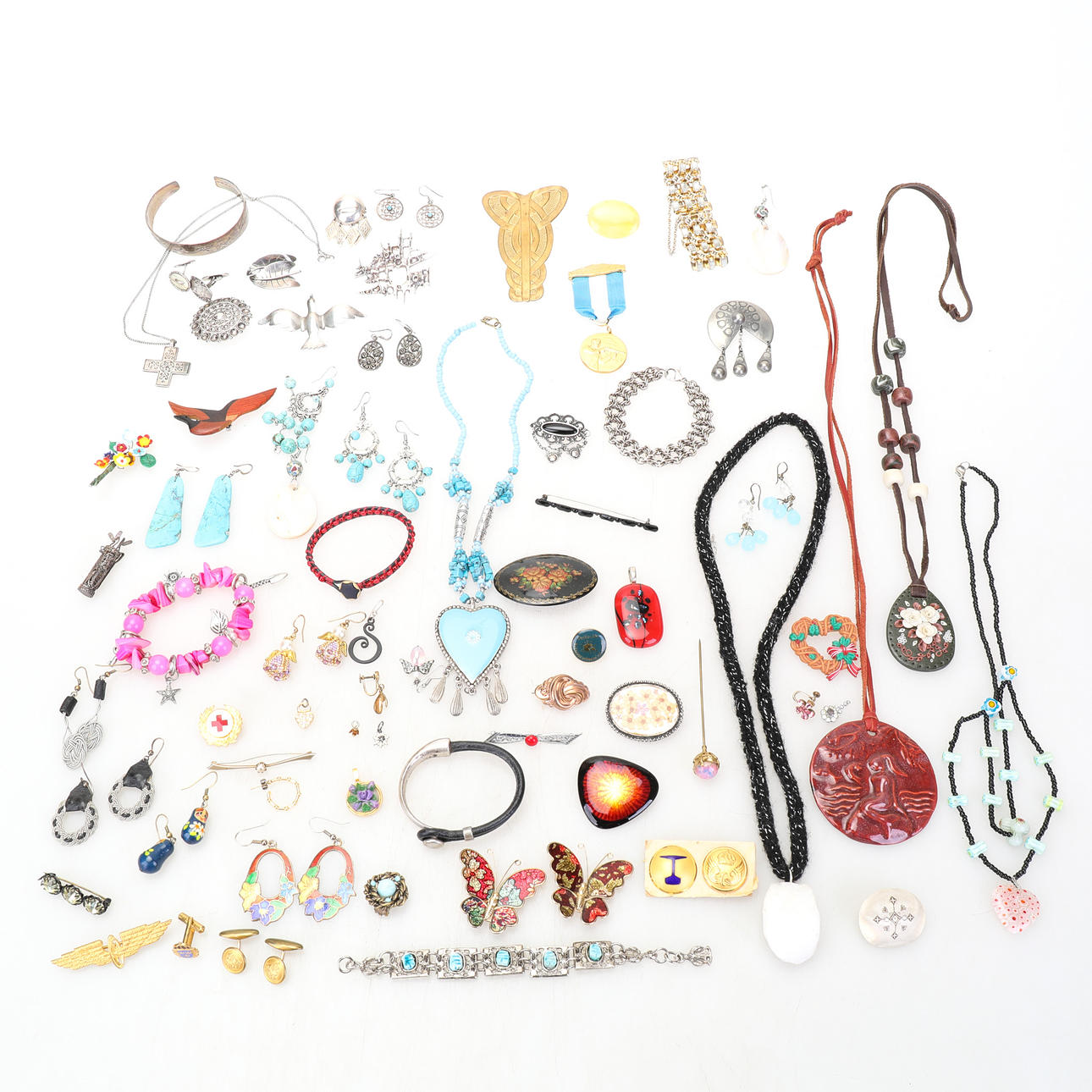 KORUT, jalokivikorut, hopea.