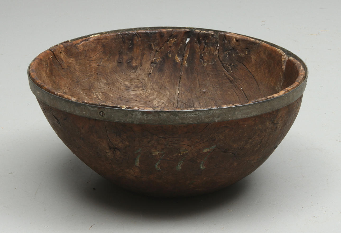 SKÅL, allmoge, dat 1777.