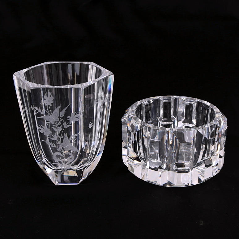 KRISTALLFÖREMÅL 2 st, Vas Sigvard Wullf, Skål signerad.
