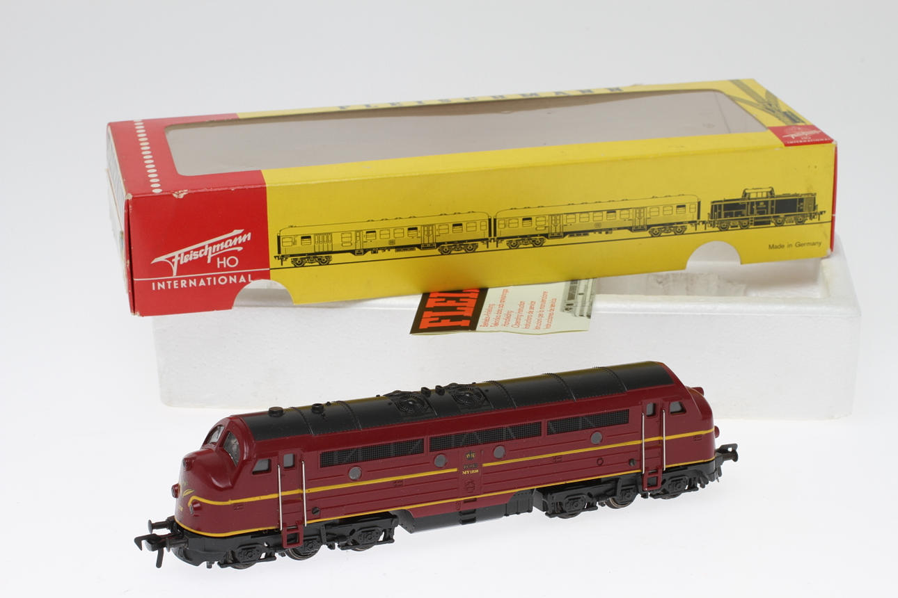 MODELLTÅG FLEISCHMANN diesellok DSB MY 1108 i originalkartong.