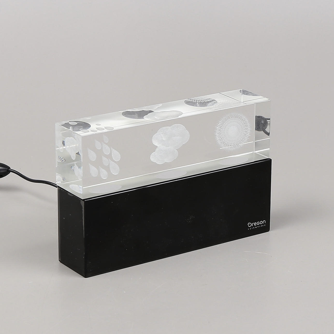 WETTERSTATION, Oregon Crystal BA900.