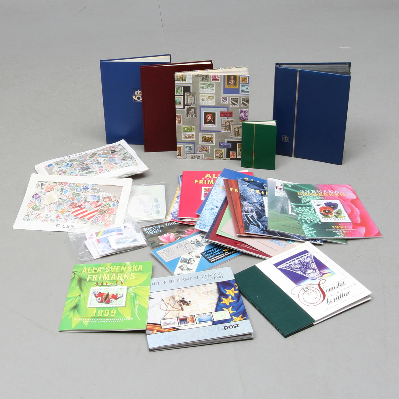 FRIMÄRKEN mestadels Sverige, stämplat och ostämplat, 1900/2000-tal.