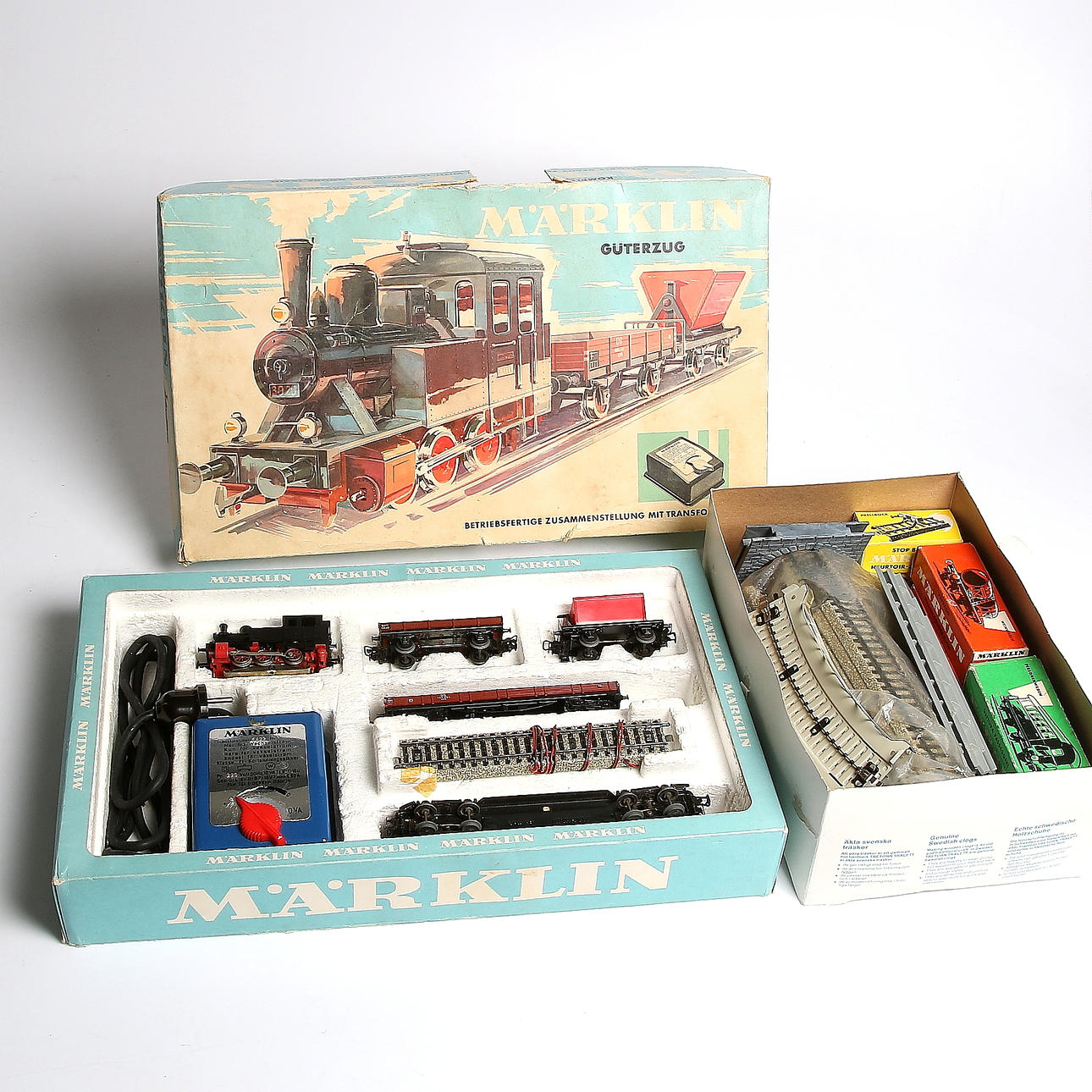 TÅGBANA/SET MED TILLBEHÖR, Märklin, bl.a. modell 2926. 1900-talets mitt.