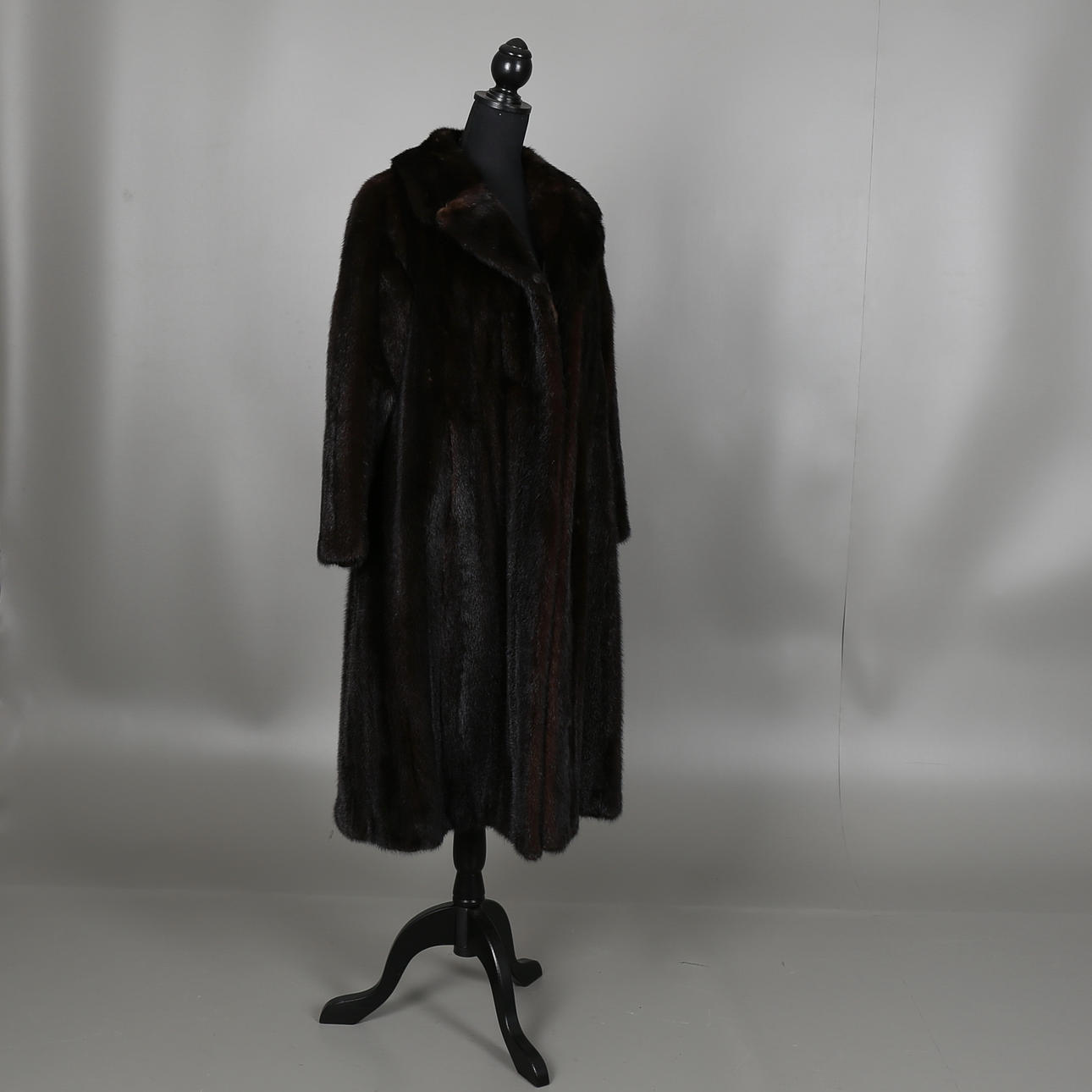 PÄLS i mink, helryckt, Drucker.