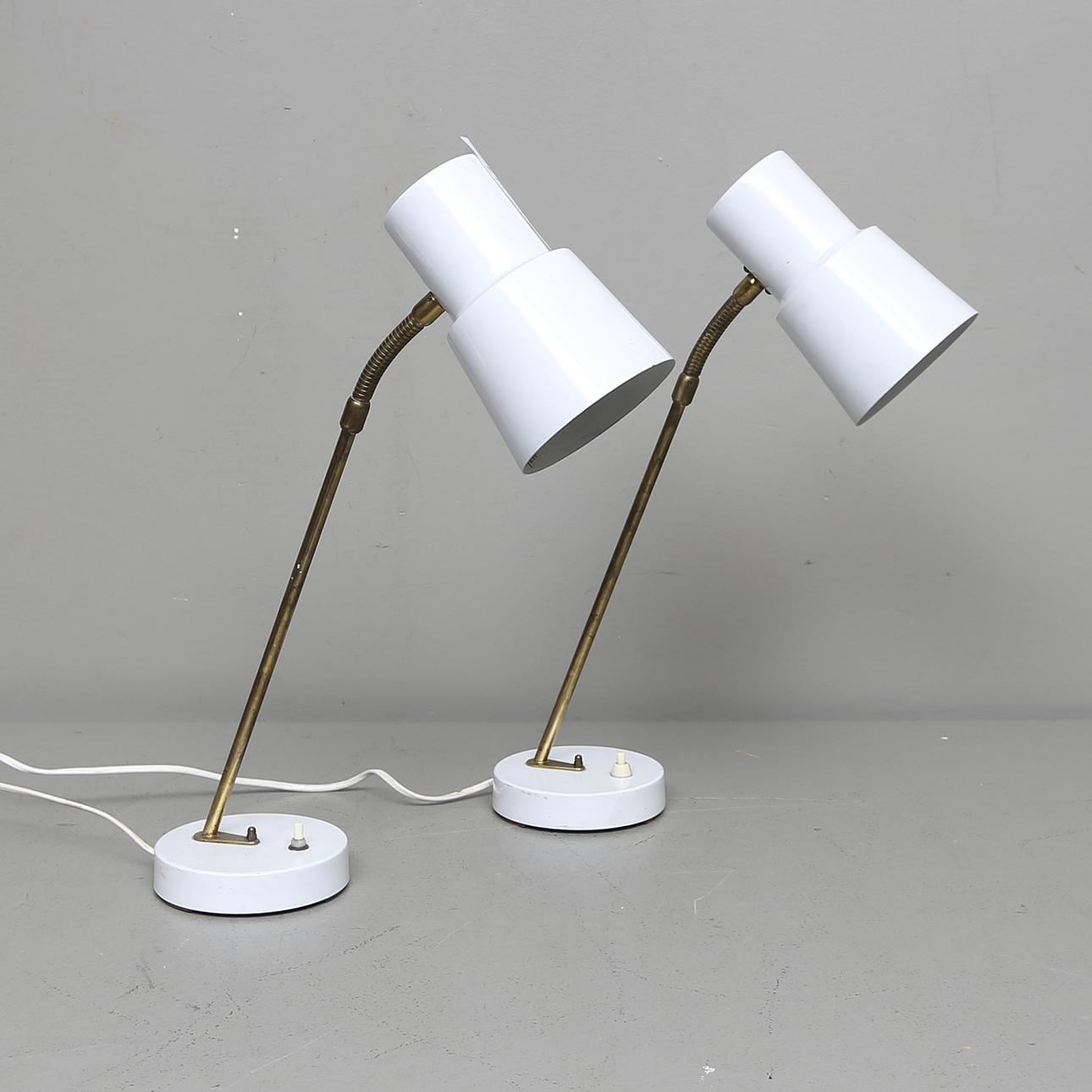 BORDSLAMPOR, ett par, plåt, EWÅ, Värnamo.