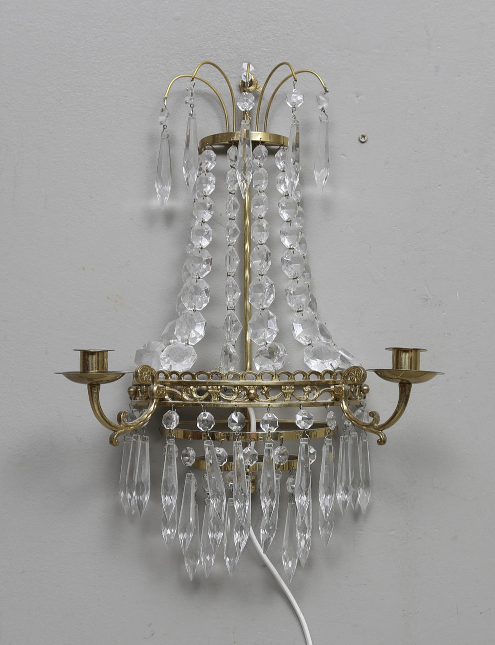 VÄGGLYSTER, ett par, empirestil, 1900-tal.